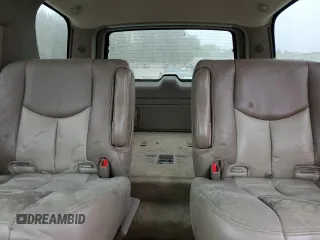 2005 GMC Yukon Denali z VIN 1GKEK63U25J187670, wystawiony jako Copart lot #51669995 z przebiegiem Nie podano mil oraz Nie do naprawy • Non repairable. Historia ofert i sprzedaży dostępna na DreamBid. Obrazek 10.