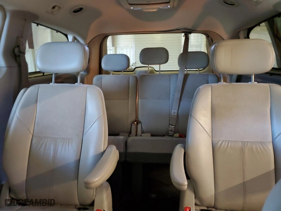 2010 Chrysler Town & Country Limited with VIN 2A4RR6DX3AR129472, listed as a Copart auction lot 52919335 with 210,183 mi miles and Non Repairable. Bid and sale history available at carsss.com. Image 10.