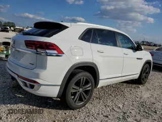 2021 Volkswagen Atlas SE with VIN 1V2RE2CA1MC216029, listed as a Copart auction lot 80369864 with 67,319 mi miles and Salvage title. Bid and sale history available at DreamBid. Image 3.