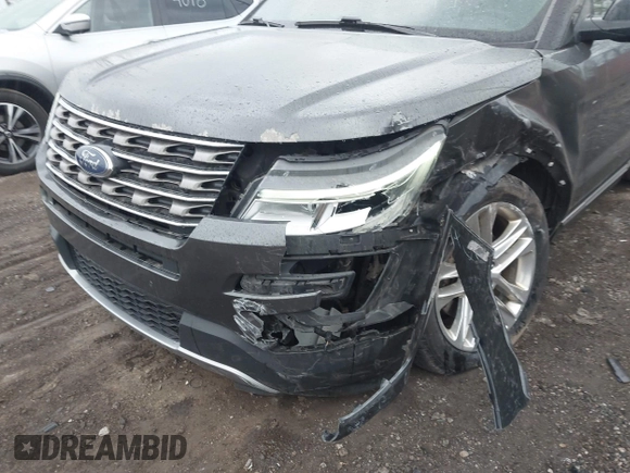 2016 Ford Explorer XLT with VIN 1FM5K8D89GGC03268, listed as a IAAI auction lot 41837937 with 175,463 mi miles and . Bid and sale history available at carsss.com. Image 11.