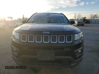 2020 Jeep Compass Altitude with VIN 3C4NJCBBXLT141281, listed as a Copart auction lot 41512245 with 65,013 mi miles and Salvage Title. Bid and sale history available at carsss.com. Image 5.