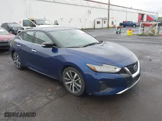 2021 Nissan Maxima SV with VIN 1N4AA6CV0MC514002, listed as a IAAI auction lot 41871338 with 53,106 mi miles. Bid and sale history available at carsss.com. Image 1.