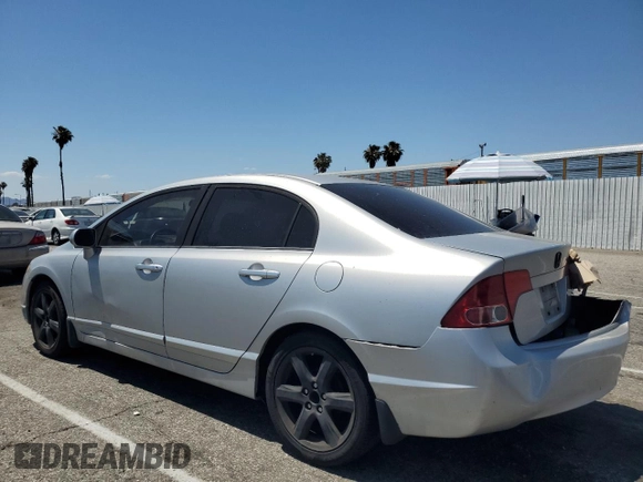 2008 Honda Civic LX z VIN 1HGFA16588L044582, wystawiony jako Copart lot #58868885 z przebiegiem 184 677 mil mil oraz Szkoda całkowita • Salvage title. Historia ofert i sprzedaży dostępna na DreamBid. Obrazek 2.