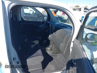 2013 Nissan Cube SL z VIN JN8AZ2KR2DT304862, wystawiony jako IAAI lot #41615949 z przebiegiem 138 354 mil mil oraz . Historia ofert i sprzedaży dostępna na DreamBid. Obrazek 5.