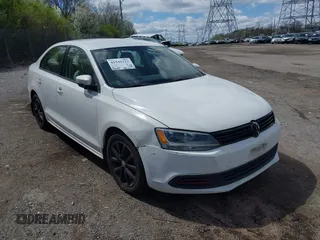 2012 Volkswagen Jetta Sedan SE w/Convenience & Sunroof PZEV with VIN 3VWDP7AJ3CM368264, listed as a IAAI auction lot 41941232 with 177,191 mi miles. Bid and sale history available at carsss.com. Image 6.