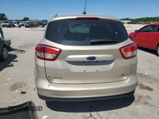 2018 Ford C-Max SE z VIN 1FADP5AU9JL101832, wystawiony jako Copart lot #58035695 z przebiegiem 111 574 mil mil oraz Szkoda całkowita • Salvage title. Historia ofert i sprzedaży dostępna na DreamBid. Obrazek 6.