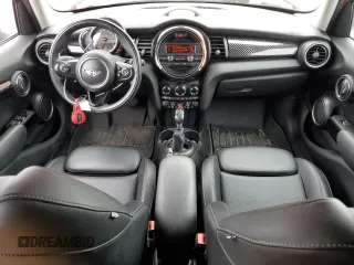 2015 MINI Hardtop 4 Door S z VIN WMWXU3C51F2B56847, wystawiony jako Copart lot #59396195 z przebiegiem 70 821 mil mil oraz Szkoda całkowita • Salvage title. Historia ofert i sprzedaży dostępna na DreamBid. Obrazek 8.