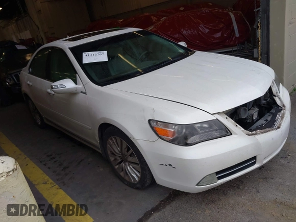 2011 Acura RL Technology with VIN JH4KB2F66BC000465, listed as a IAAI auction lot 41312767 with 129,418 mi miles and . Bid and sale history available at DreamBid. Image 1.