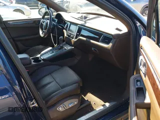2016 Porsche Macan S with VIN WP1AB2A57GLB45998, listed as a IAAI auction lot 42625580 with 48,439 mi miles and . Bid and sale history available at DreamBid. Image 5.