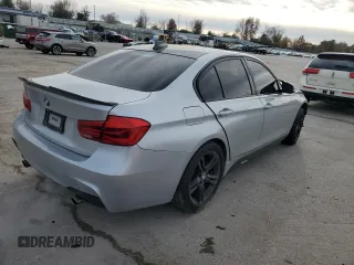2017 BMW 3 Series 340i xDrive with VIN WBA8B7C31HA190096, listed as a Copart auction lot 82224424 with 89,531 mi miles and Salvage Title. Bid and sale history available at carsss.com. Image 3.