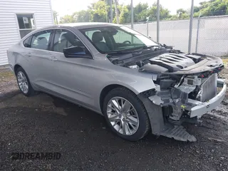 2019 Chevrolet Impala LS z VIN 2G11X5S33K9133194, wystawiony jako IAAI lot #42640113 z przebiegiem 49 850 mil mil oraz . Historia ofert i sprzedaży dostępna na DreamBid. Obrazek 1.
