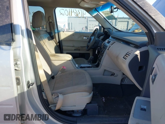 2011 Ford Flex SE with VIN 2FMGK5BC4BBD32226, listed as a IAAI auction lot 41364102 with 239,654 mi miles. Bid and sale history available at carsss.com. Image 5.
