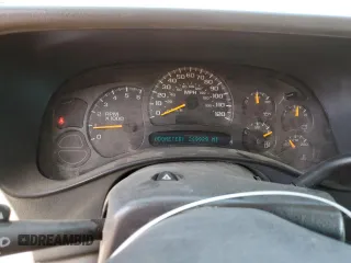 2004 Chevrolet Suburban LS z VIN 1GNEC16T34J317301, wystawiony jako Copart lot #57801655 z przebiegiem 269 929 mil mil oraz Czysty tytuł • Clean title. Historia ofert i sprzedaży dostępna na DreamBid. Obrazek 9.