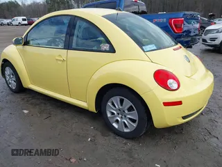 2008 Volkswagen Beetle S with VIN 3VWRW31C48M510003, listed as a IAAI auction lot 41289418 with 203,798 mi miles and . Bid and sale history available at DreamBid. Image 3.