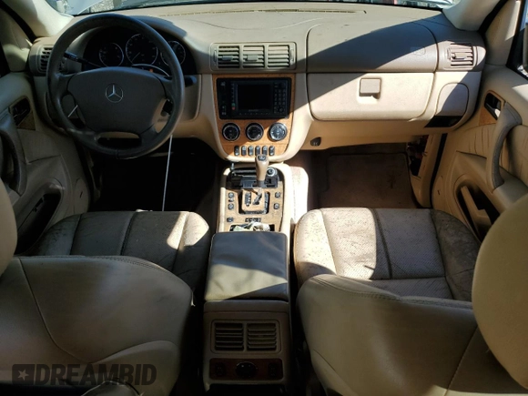 2005 Mercedes-Benz M 500 with VIN 4JGAB75E85A529110, listed as a Copart auction lot 80557034 with 130,560 mi miles and Salvage title. Bid and sale history available at DreamBid. Image 8.