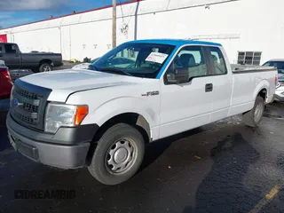 2014 Ford F-150 XL with VIN 1FTFX1CF4EKG53325, listed as a IAAI auction lot 41060015 with 216,554 mi miles. Bid and sale history available at carsss.com. Image 17.