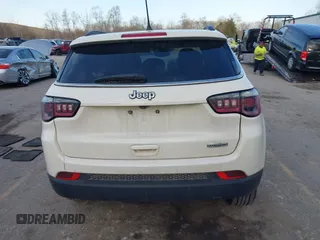 2018 Jeep Compass Latitude with VIN 3C4NJCBB2JT108465, listed as a IAAI auction lot 41833695 with 162,983 mi miles and . Bid and sale history available at carsss.com. Image 16.