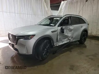 2025 Mazda CX-90 Premium Sport z VIN JM3KKCHD1S1217606, wystawiony jako Copart lot #48471085 z przebiegiem 303 mil mil oraz Szkody całkowita. Historia ofert i sprzedaży dostępna na DreamBid. Obrazek 1.