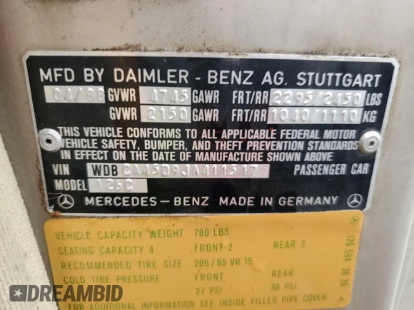 1988 Mercedes-Benz 560 with VIN WDBCA45D9JA411517, listed as a Copart auction lot 46978105 with 298,725 mi miles and Clean Title. Bid and sale history available at DreamBid. Image 12.