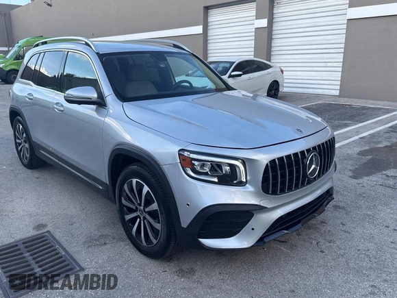 2021 Mercedes-Benz GLB with VIN W1N4M4GB1MW165362, listed as a Copart auction lot 54954145 with 71,970 mi miles and Salvage Title. Bid and sale history available at carsss.com. Image 1.