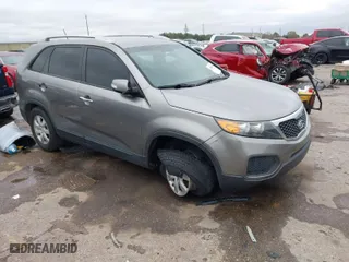 2011 Kia Sorento LX with VIN 5XYKT4A29BG160687, listed as a IAAI auction lot 41238194 with 112,620 mi miles. Bid and sale history available at carsss.com. Image 1.