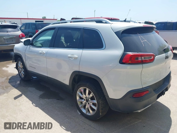 2015 Jeep Cherokee Limited with VIN 1C4PJLDS8FW566065, listed as a IAAI auction lot 42032563 with 181,937 mi miles and . Bid and sale history available at DreamBid. Image 3.
