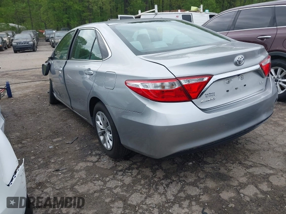 2017 Toyota Camry XLE with VIN 4T1BF1FK0HU375991, listed as a IAAI auction lot 42026712 with 65,321 mi miles and . Bid and sale history available at DreamBid. Image 3.