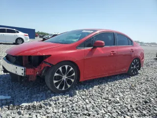 2013 Honda Civic Si z VIN 2HGFB6E57DH703335, wystawiony jako Copart lot #57835235 z przebiegiem 133 525 mil mil oraz Szkoda całkowita • Salvage title. Historia ofert i sprzedaży dostępna na DreamBid. Obrazek 1.