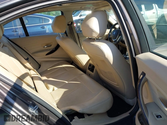 2014 BMW 3 Series 328i xDrive with VIN WBA3B5C53EP543978, listed as a IAAI auction lot 42538498 with 194,826 mi miles and . Bid and sale history available at DreamBid. Image 8.