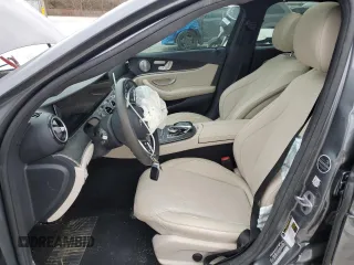 2019 Mercedes-Benz E-Class E 300 with VIN WDDZF4KB4KA525755, listed as a Copart auction lot 84372664 with 0 mi miles and Salvage Title. Bid and sale history available at carsss.com. Image 7.