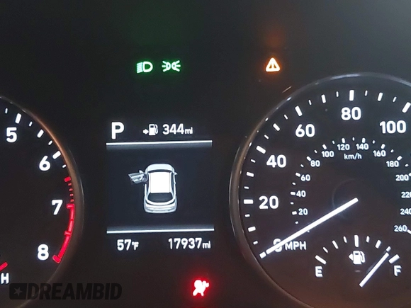 2018 Hyundai Elantra z VIN KMHH35LE0JU029275, wystawiony jako IAAI lot #39288538 z przebiegiem 17 937 mil mil oraz . Historia ofert i sprzedaży dostępna na DreamBid. Obrazek 16.