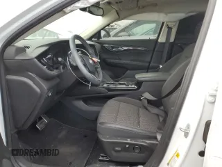 2022 Buick Envision Preferred with VIN LRBAZLR47ND049177, listed as a Copart auction lot 44142335 with 38,641 mi miles and Salvage Title. Bid and sale history available at carsss.com. Image 7.