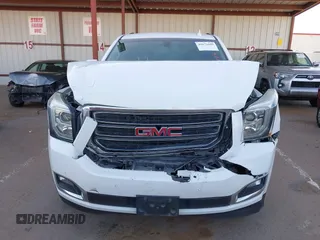 2017 GMC Yukon SLE with VIN 1GKS1AKC5HR314970, listed as a IAAI auction lot 41671049 with 117,126 mi miles. Bid and sale history available at carsss.com. Image 12.
