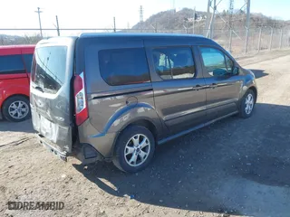 2018 Ford Transit Connect Wagon XLT with VIN NM0GE9F79J1360871, listed as a IAAI auction lot 41832433 with 274,543 mi miles. Bid and sale history available at carsss.com. Image 4.