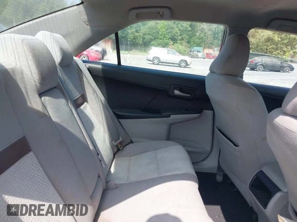 2012 Toyota Camry L z VIN 4T1BF1FK2CU065558, wystawiony jako IAAI lot #42338929 z przebiegiem 158 269 mil mil oraz . Historia ofert i sprzedaży dostępna na DreamBid. Obrazek 8.