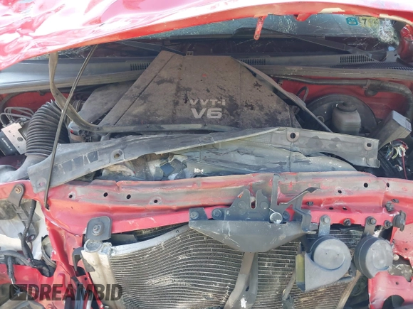 2005 Toyota Tacoma with VIN 5TEUU42N75Z129611, listed as a IAAI auction lot 41353085 with 263,074 mi miles and . Bid and sale history available at DreamBid. Image 10.