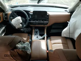 2024 Nissan Pathfinder Platinum z VIN 5N1DR3DG5RC277704, wystawiony jako Copart lot #47928505 z przebiegiem 16 360 mil mil oraz Szkoda całkowita • Salvage title. Historia ofert i sprzedaży dostępna na DreamBid. Obrazek 8.