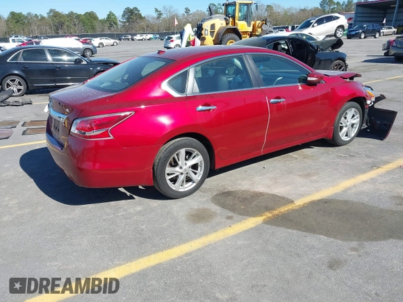 2015 Nissan Altima S with VIN 1N4AL3AP7FN300483, listed as a IAAI auction lot 41814182 with 30,446 mi miles and . Bid and sale history available at DreamBid. Image 4.