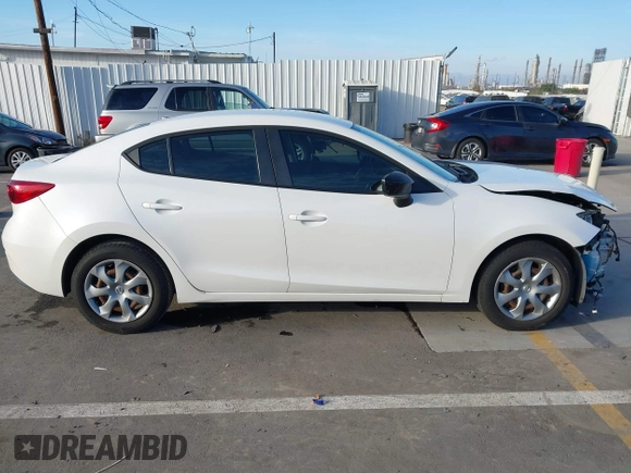 2015 Mazda 3 i SV with VIN JM1BM1T73F1225611, listed as a IAAI auction lot 41622606 with 115,892 mi miles. Bid and sale history available at carsss.com. Image 14.