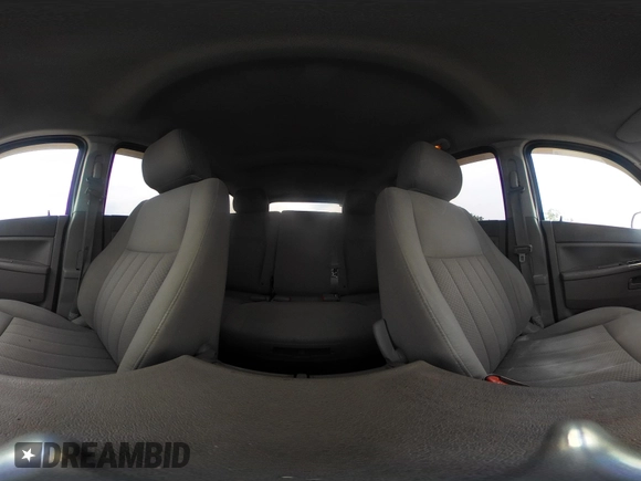 2005 Jeep Grand Cherokee Laredo z VIN 1J4GR48K75C719070, wystawiony jako IAAI lot #42673745 z przebiegiem 181 152 mil mil oraz . Historia ofert i sprzedaży dostępna na DreamBid. Obrazek 18.