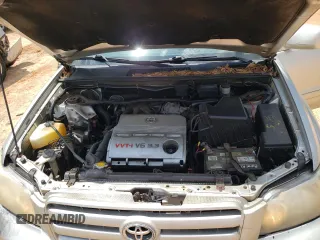 2005 Toyota Highlander with VIN JTEEP21A750111748, listed as a Copart auction lot 57151765 with 324,870 mi miles and Clean Title. Bid and sale history available at DreamBid. Image 12.