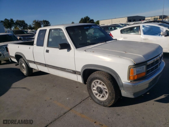 1992 Dodge Dakota with VIN 1B7FL23X0NS581033, listed as a Copart auction lot 72280124 with 101,559 mi miles and Clean Title. Bid and sale history available at carsss.com. Image 4.