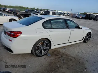 2018 BMW 7 Series 740i with VIN WBA7E2C55JG742869, listed as a Copart auction lot 52317095 with 0 mi miles and Salvage Title. Bid and sale history available at carsss.com. Image 3.