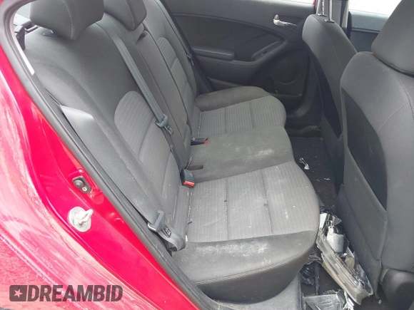 2015 Kia Forte LX with VIN KNAFX4A68F5436703, listed as a IAAI auction lot 42116972 with 146,744 mi miles. Bid and sale history available at carsss.com. Image 8.