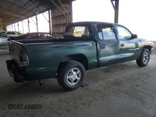 2000 Dodge Dakota Sport z VIN 1B7GL2AX9YS691378, wystawiony jako Copart lot #49793345 z przebiegiem 191 613 mil mil oraz Czysty tytuł • Clean title. Historia ofert i sprzedaży dostępna na DreamBid. Obrazek 3.