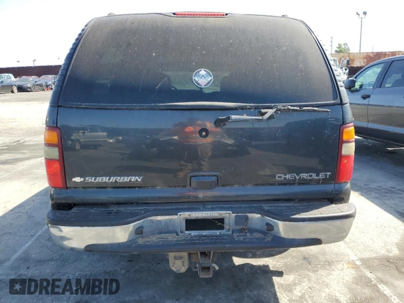 2003 Chevrolet Suburban LS with VIN 3GNEC16T43G343955, listed as a Copart auction lot 51368415 with 217,420 mi miles and Clean title. Bid and sale history available at DreamBid. Image 6.