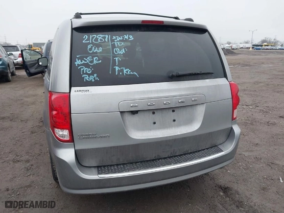 2016 Dodge Grand Caravan Canada Value Package with VIN 2C4RDGBG1GR285032, listed as a IAAI auction lot 41512139 with 108,648 mi miles. Bid and sale history available at carsss.com. Image 16.