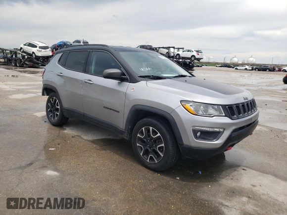 2020 Jeep Compass Trailhawk z VIN 3C4NJDDB7LT171728, wystawiony jako Copart lot #60919295 z przebiegiem 81 826 mil mil oraz Szkoda całkowita • Salvage title. Historia ofert i sprzedaży dostępna na DreamBid. Obrazek 4.