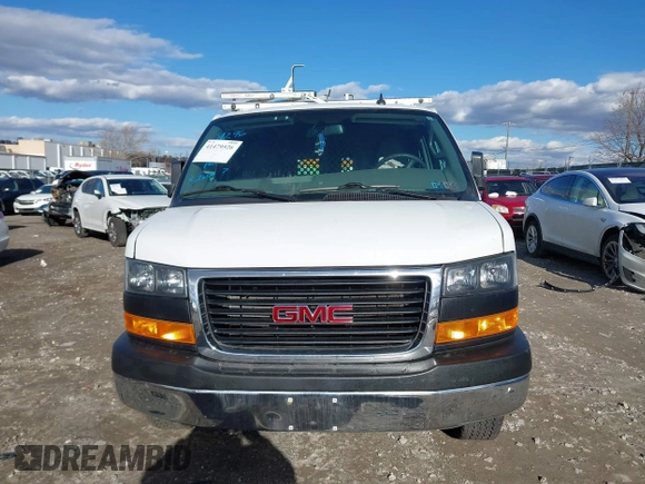 2021 GMC Savana Cargo Van with VIN 1GTW7AF78M1242423, listed as a IAAI auction lot 41479526 with 1 mi miles. Bid and sale history available at carsss.com. Image 11.