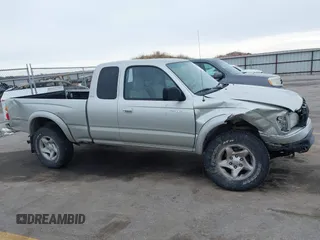 2003 Toyota Tacoma with VIN 5TEWN72N83Z286455, listed as a IAAI auction lot 41270076 with 170,482 mi miles. Bid and sale history available at carsss.com. Image 13.